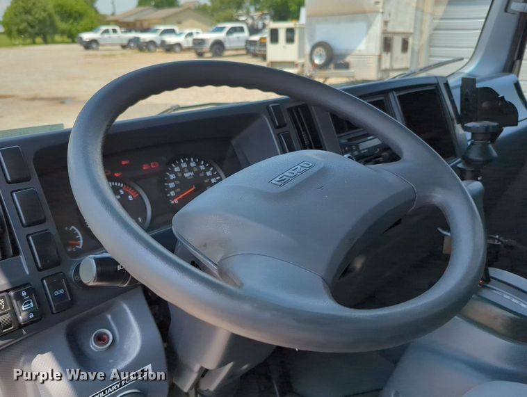 image for item MX9323 2016 Isuzu NPR HD  landscaping truck