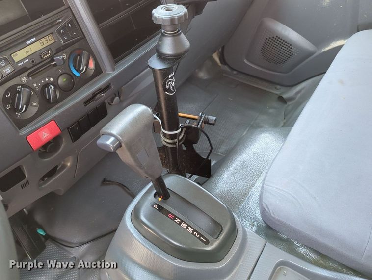 image for item MX9323 2016 Isuzu NPR HD  landscaping truck