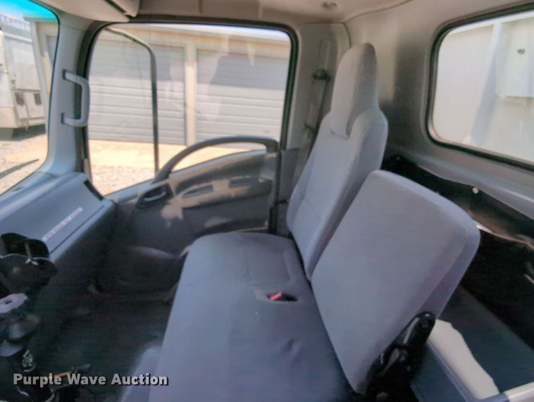 image for item MX9323 2016 Isuzu NPR HD  landscaping truck