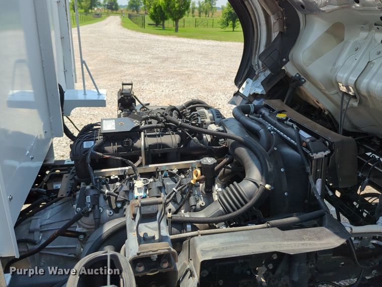 image for item MX9323 2016 Isuzu NPR HD  landscaping truck