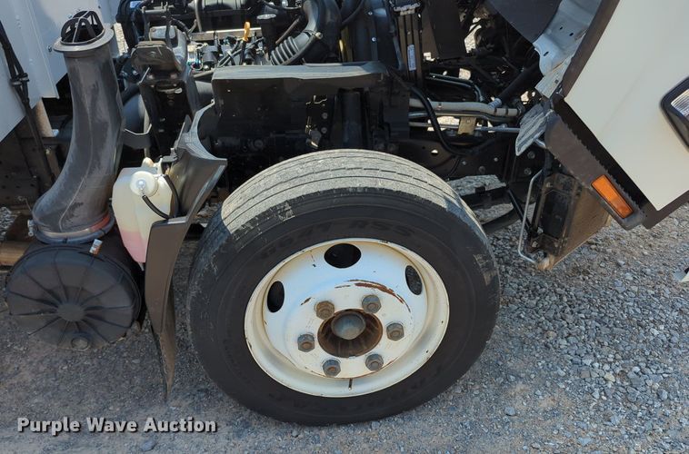 image for item MX9323 2016 Isuzu NPR HD  landscaping truck