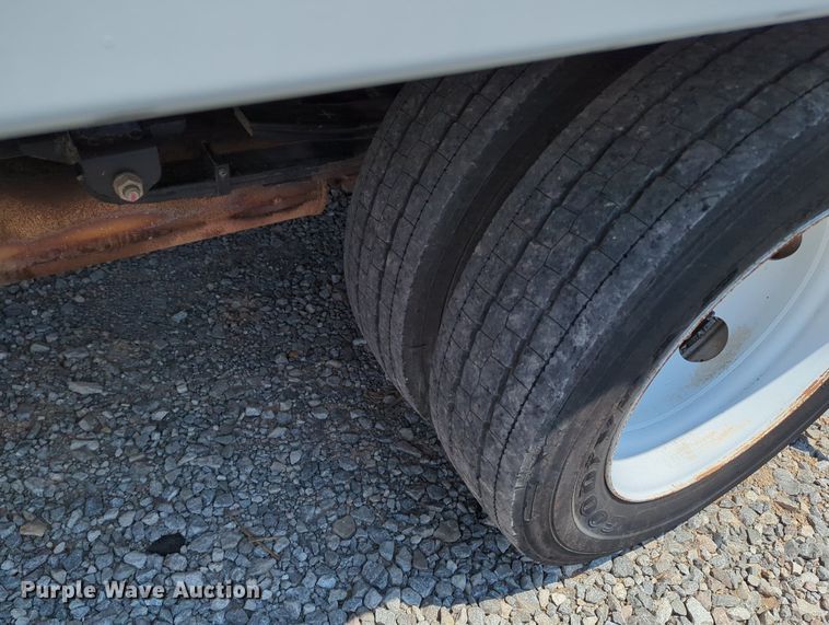 image for item MX9323 2016 Isuzu NPR HD  landscaping truck