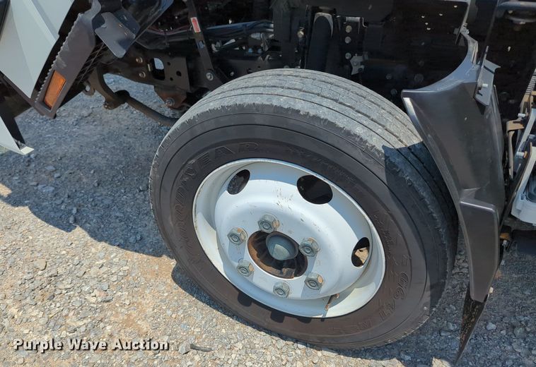 image for item MX9323 2016 Isuzu NPR HD  landscaping truck