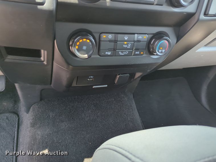 image for item MX9324 2018 Ford F150  pickup truck