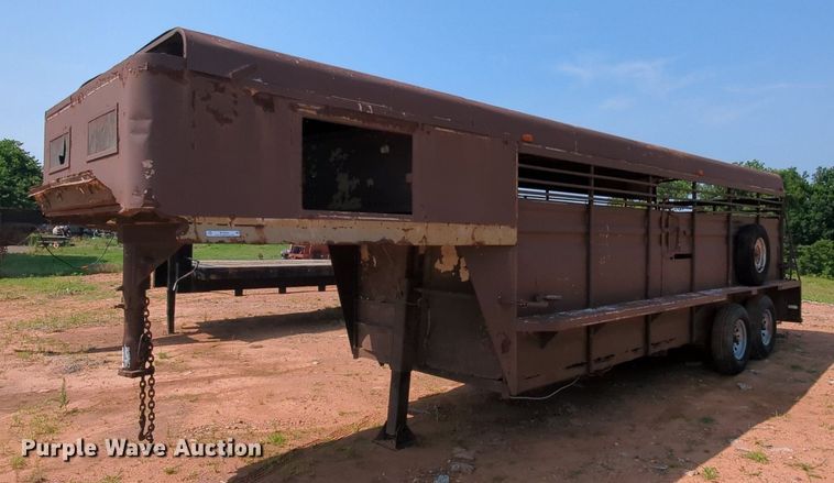 image for item MY9325 Shop built  livestock trailer