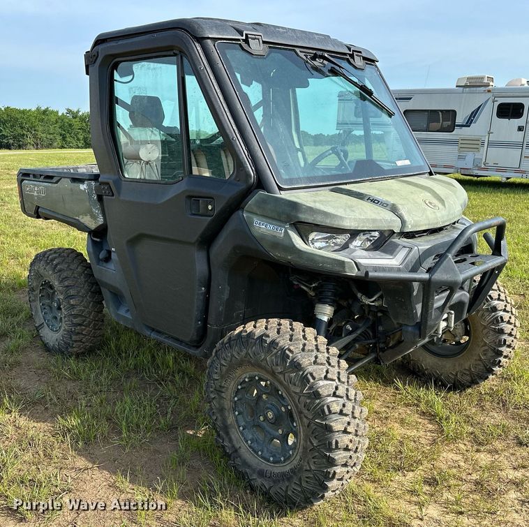 image for item OG9043 2020 Can-Am Defender Limited  utility vehicle