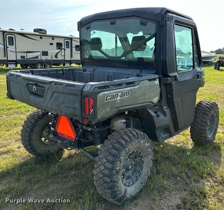 image for item OG9043 2020 Can-Am Defender Limited  utility vehicle