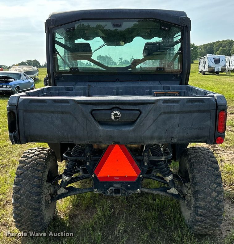 image for item OG9043 2020 Can-Am Defender Limited  utility vehicle