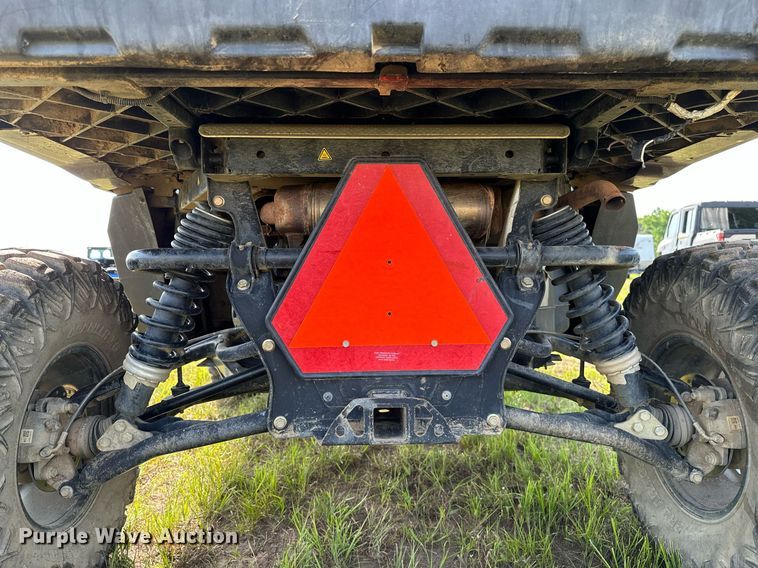 image for item OG9043 2020 Can-Am Defender Limited  utility vehicle