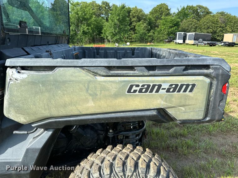 image for item OG9043 2020 Can-Am Defender Limited  utility vehicle