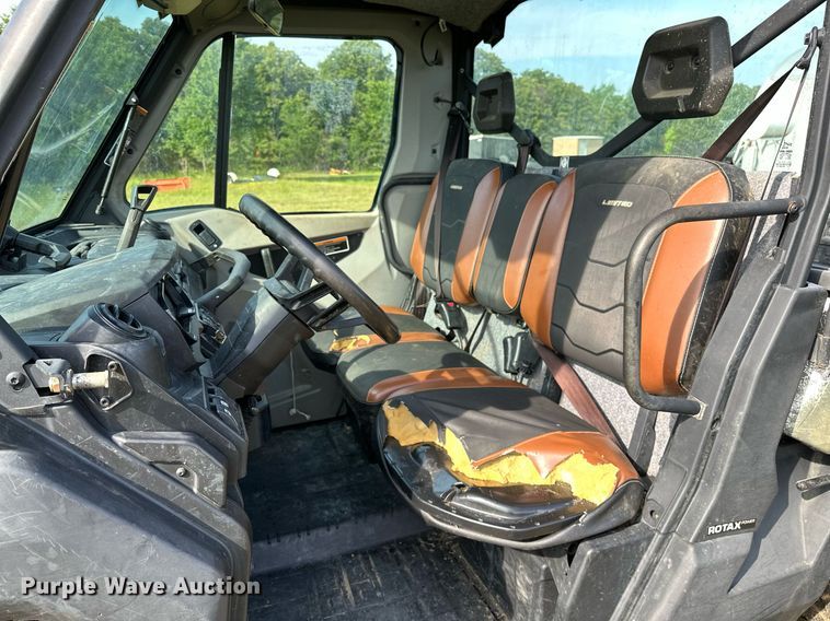 image for item OG9043 2020 Can-Am Defender Limited  utility vehicle