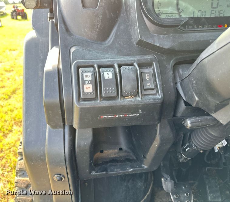 image for item OG9043 2020 Can-Am Defender Limited  utility vehicle