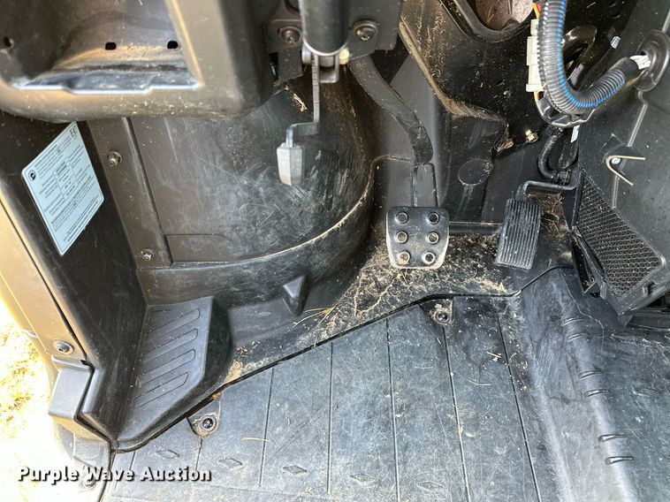 image for item OG9043 2020 Can-Am Defender Limited  utility vehicle