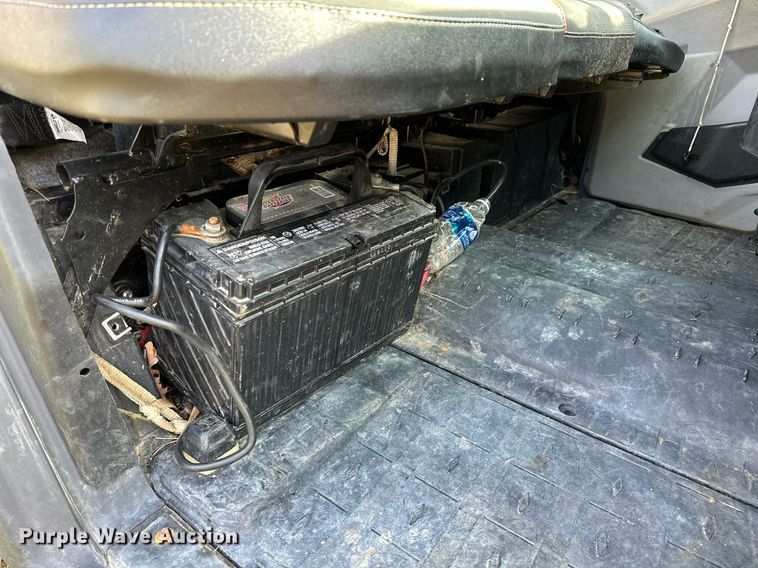 image for item OG9043 2020 Can-Am Defender Limited  utility vehicle