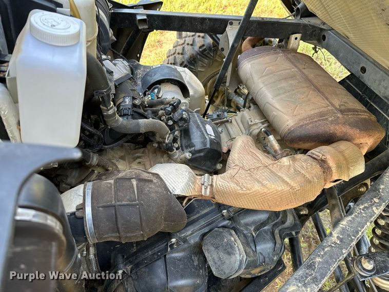 image for item OG9043 2020 Can-Am Defender Limited  utility vehicle