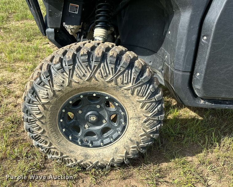 image for item OG9043 2020 Can-Am Defender Limited  utility vehicle