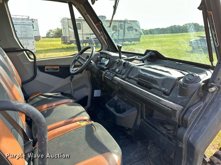 image for item OG9043 2020 Can-Am Defender Limited  utility vehicle