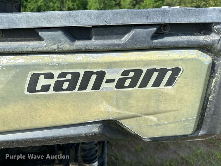 image for item OG9043 2020 Can-Am Defender Limited  utility vehicle