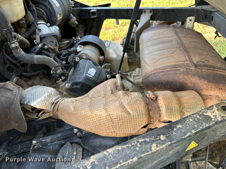 image for item OG9043 2020 Can-Am Defender Limited  utility vehicle