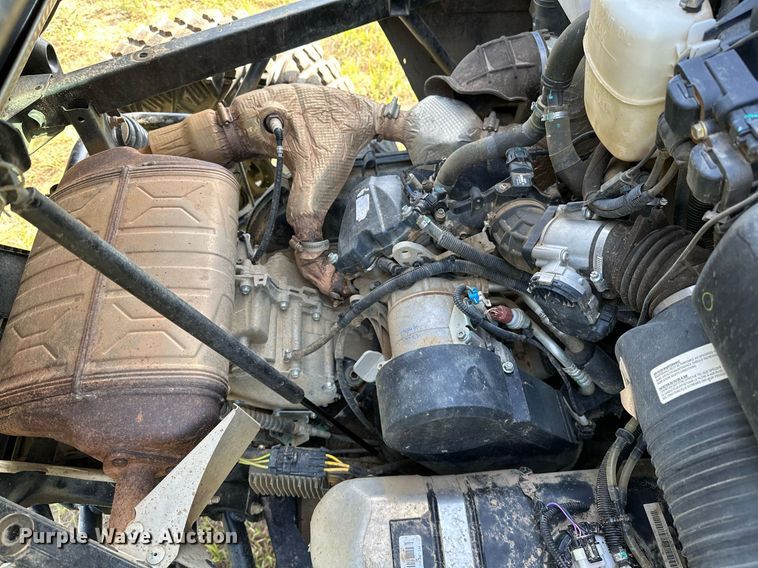 image for item OG9043 2020 Can-Am Defender Limited  utility vehicle