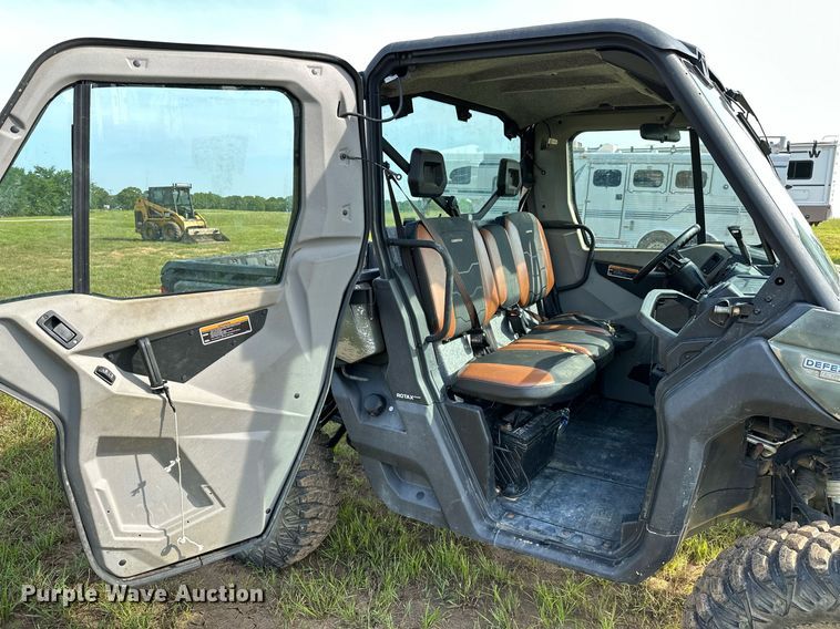 image for item OG9043 2020 Can-Am Defender Limited  utility vehicle