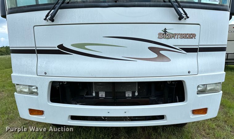 image for item OG9053 2006 Winnebago Sightseer WFD29R  RV