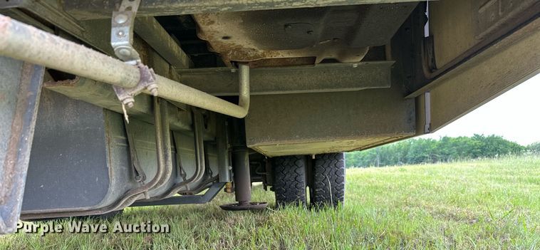 image for item OG9053 2006 Winnebago Sightseer WFD29R  RV