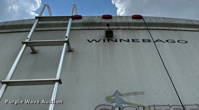image for item OG9053 2006 Winnebago Sightseer WFD29R  RV