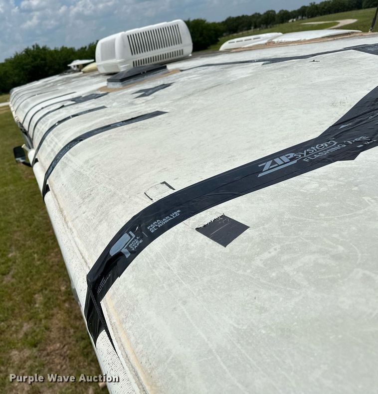 image for item OG9053 2006 Winnebago Sightseer WFD29R  RV