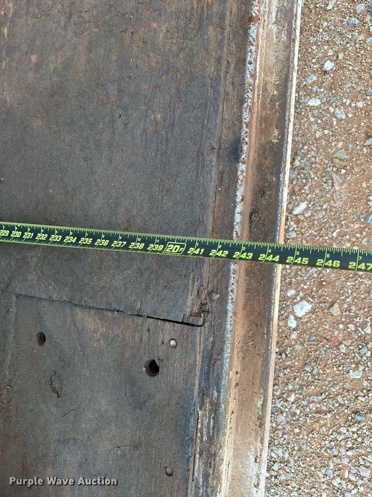 image for item OG9077 2010 S&H VB68  enclosed cargo trailer