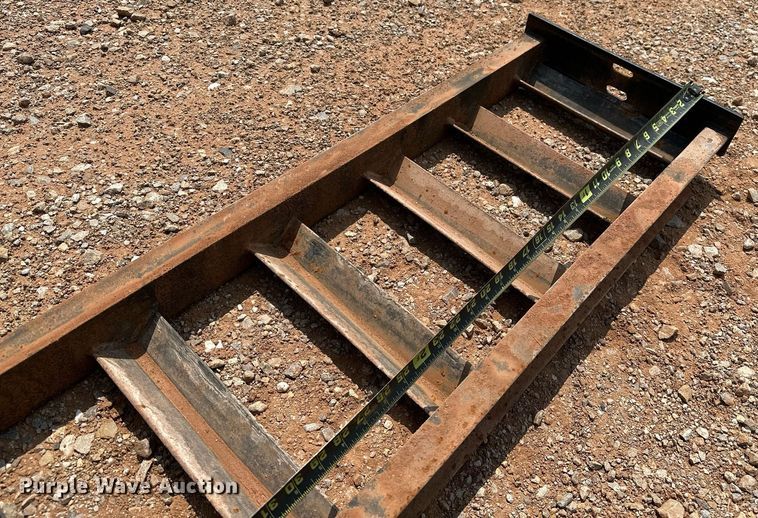 image for item OG9080 2013 Big Tex 12PI-16BK  utility trailer