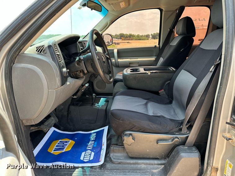 image for item OG9084 2009 Chevrolet Silverado 1500  Ext. Cab pickup truck