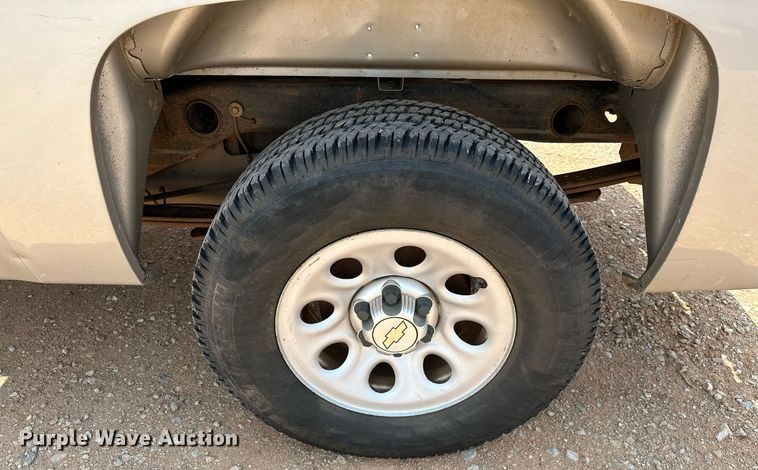 image for item OG9084 2009 Chevrolet Silverado 1500  Ext. Cab pickup truck