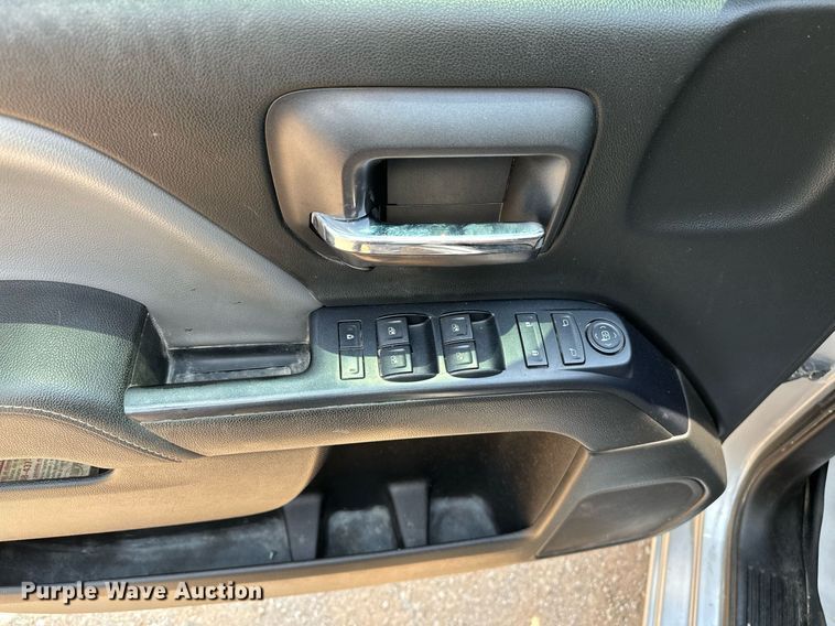 image for item OG9086 2015 Chevrolet Silverado 1500  Double Cab pickup truck