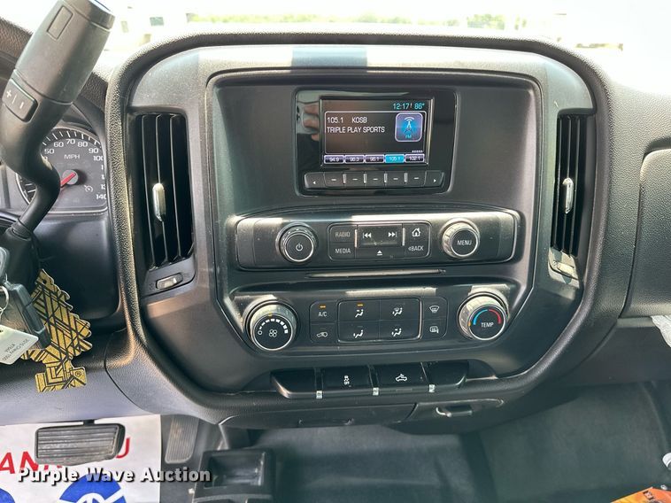 image for item OG9086 2015 Chevrolet Silverado 1500  Double Cab pickup truck