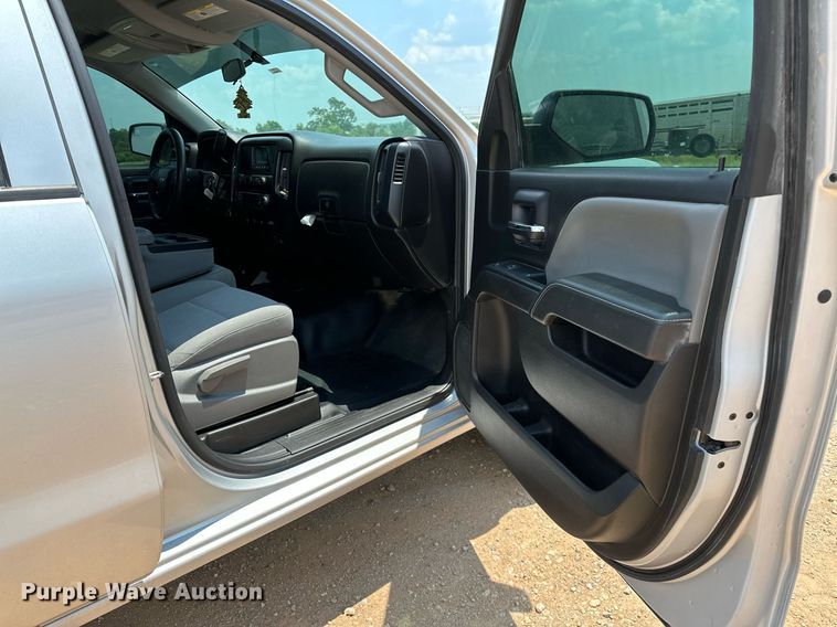 image for item OG9086 2015 Chevrolet Silverado 1500  Double Cab pickup truck