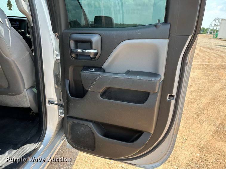 image for item OG9086 2015 Chevrolet Silverado 1500  Double Cab pickup truck