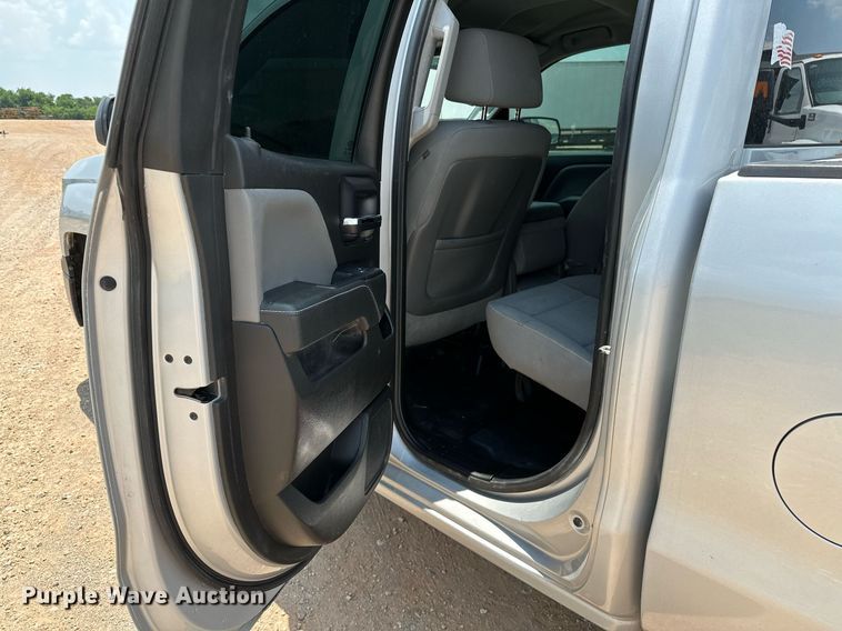 image for item OG9086 2015 Chevrolet Silverado 1500  Double Cab pickup truck