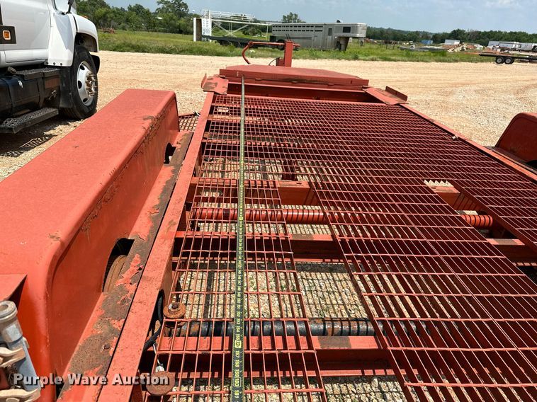 image for item OG9089 2013 Ditch Witch T18S  equipment trailer