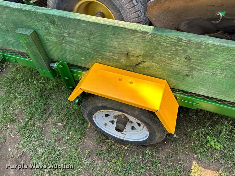 image for item OG9099 2013 John Deere D130  lawn mower