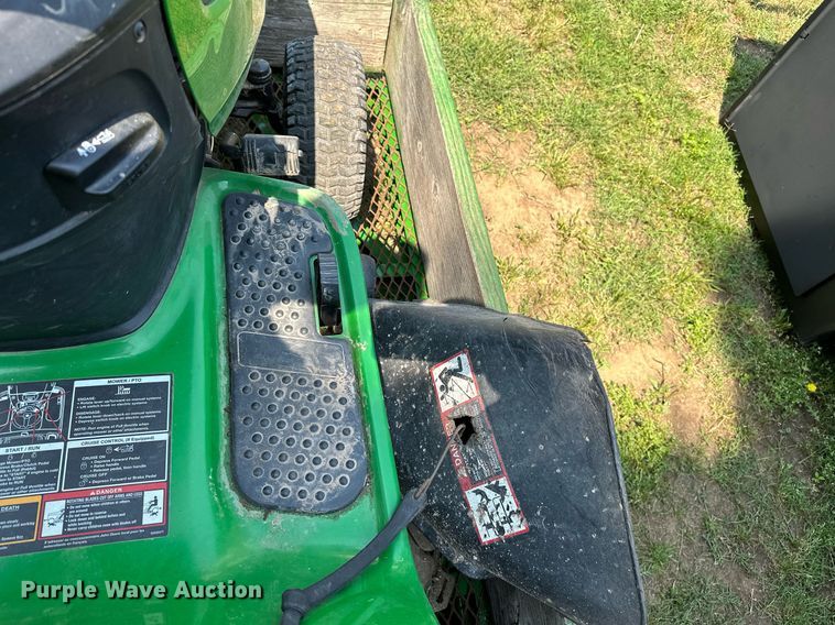 image for item OG9099 2013 John Deere D130  lawn mower