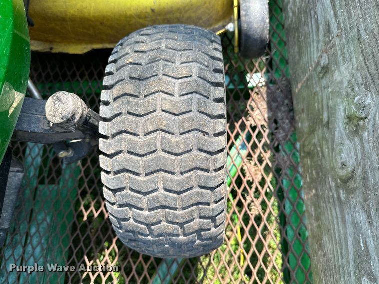 image for item OG9099 2013 John Deere D130  lawn mower