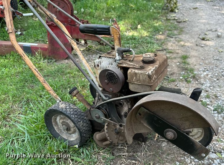 image for item OG9103 Lawn and garden equipment