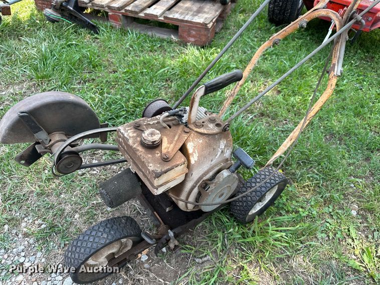 image for item OG9103 Lawn and garden equipment