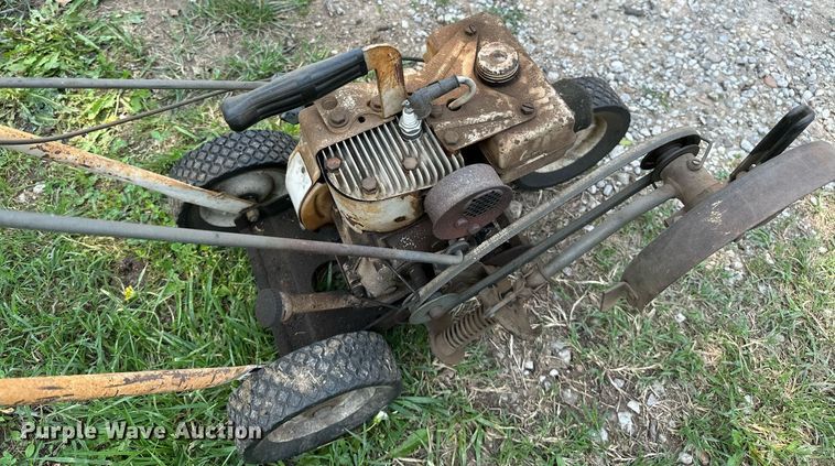 image for item OG9103 Lawn and garden equipment