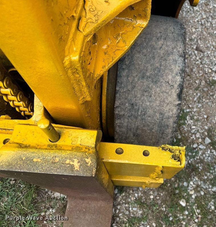 image for item OG9109 Clark 4015  forklift