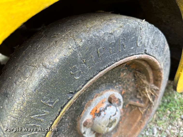 image for item OG9109 Clark 4015  forklift