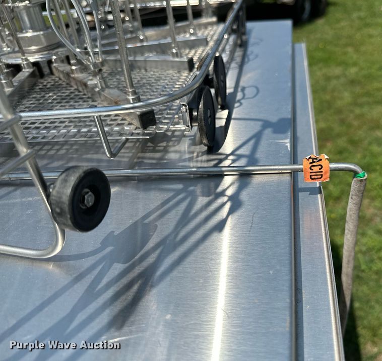 image for item OG9126 2000 Lancer 820UP  laboratory washer