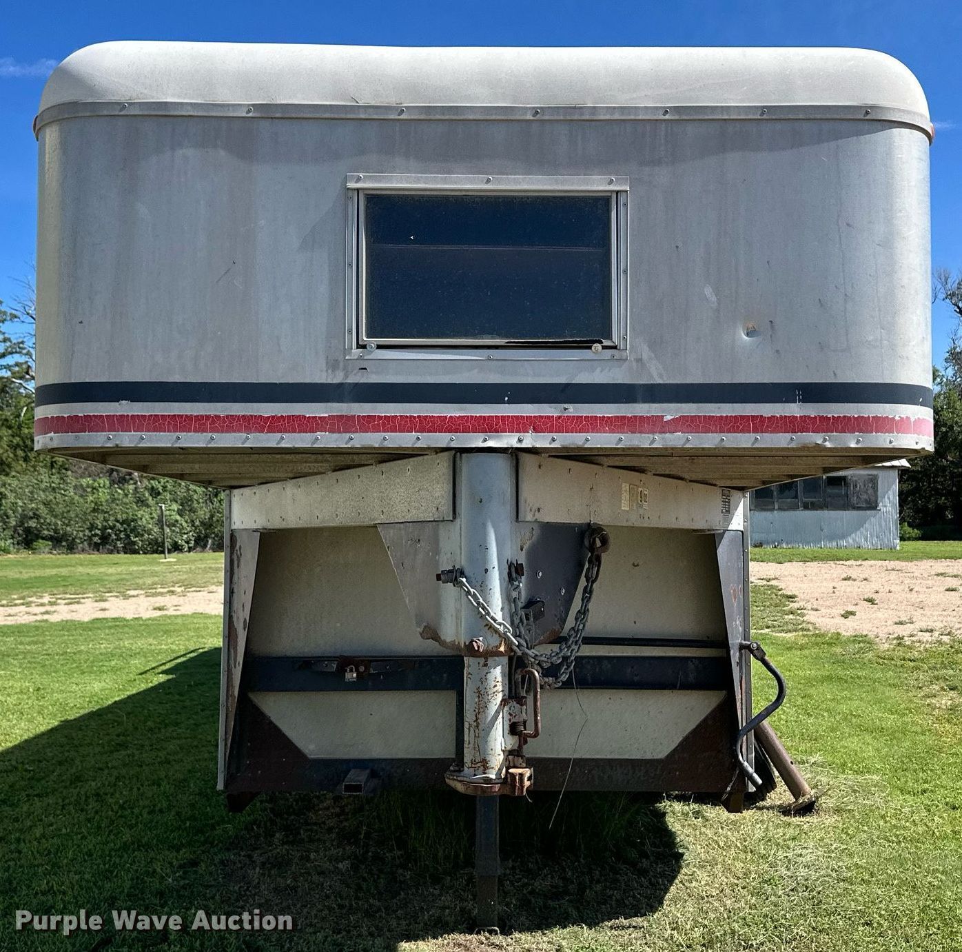 1987 Gore livestock trailer in Spearville, KS Item NY9193 sold