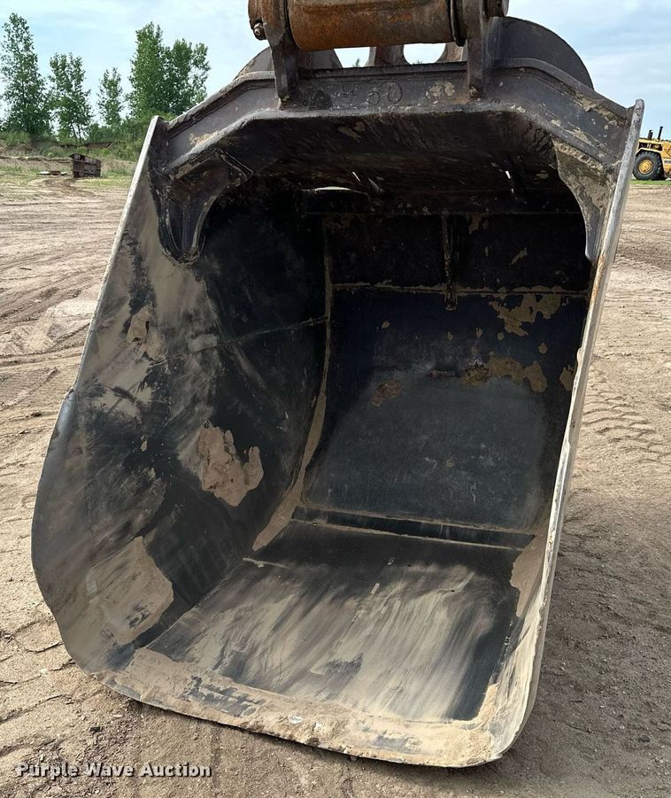 image for item AF9668 2003 Hitachi ZX450LC  excavator